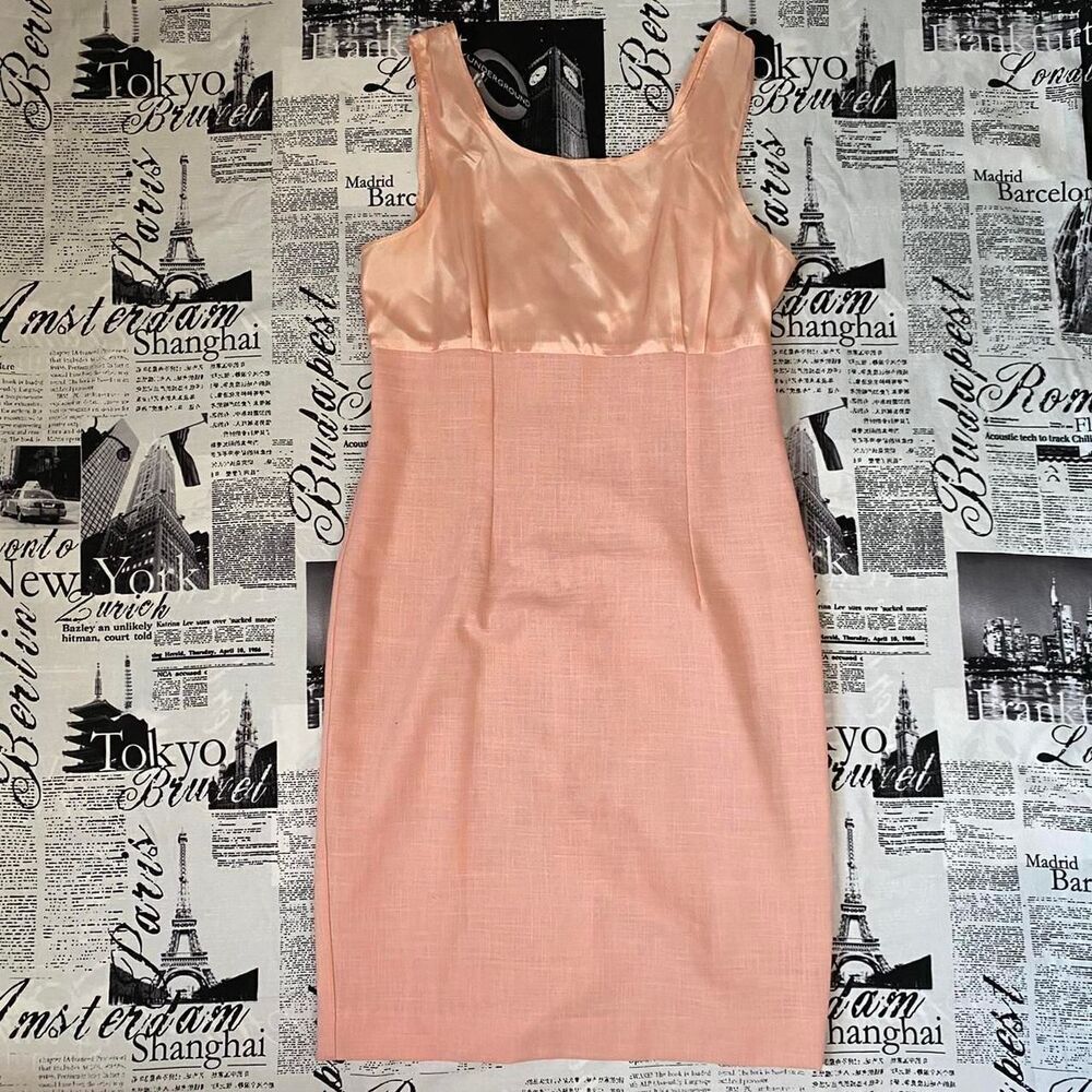 Women's Pink peach Dress vintage 70s satin bodycon woven part of set workwear